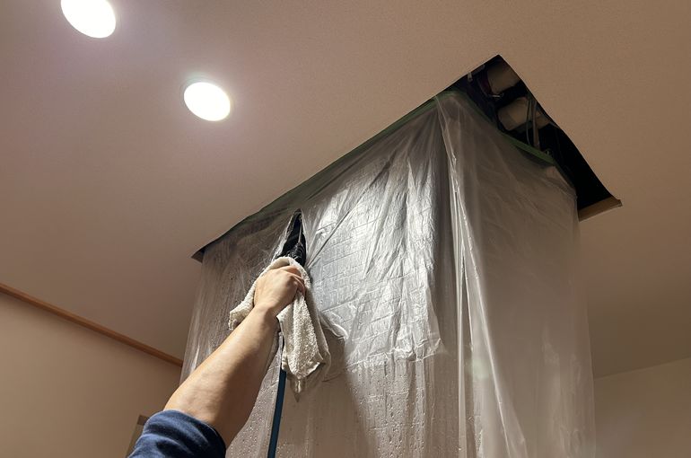 天井埋め込み型エアコン